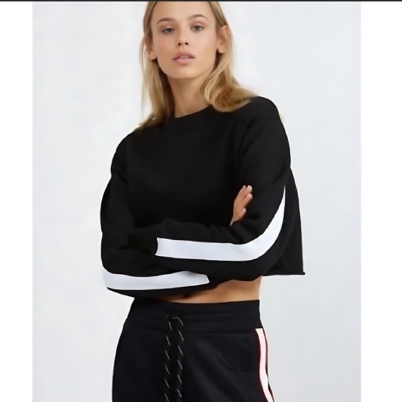 Wesley -Hudson Stripe Sweatshirt - Picture 1 of 12